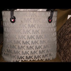Micheal Kors Monogram Tote Bag